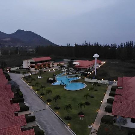 Thailand Resort Hotel Хуа Хин Екстериор снимка